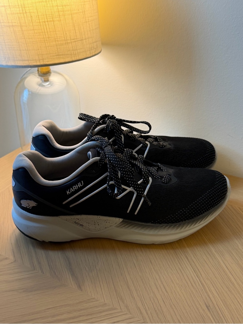 Karhu Women’s Size 8.5 Black Fusion Ortix 3.5 Shoes Running Performance Athletic